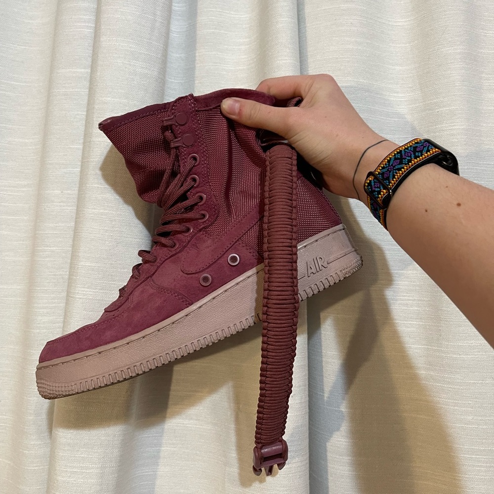 Nike air sf af1 women’s size 9